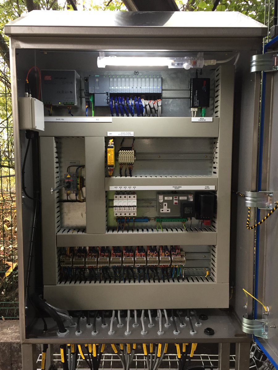 internal-panel-2