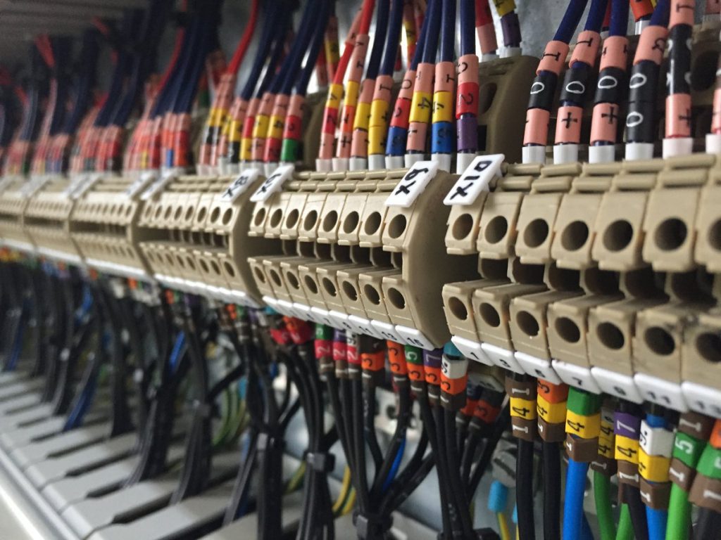 panelterminals2 Lark Technology